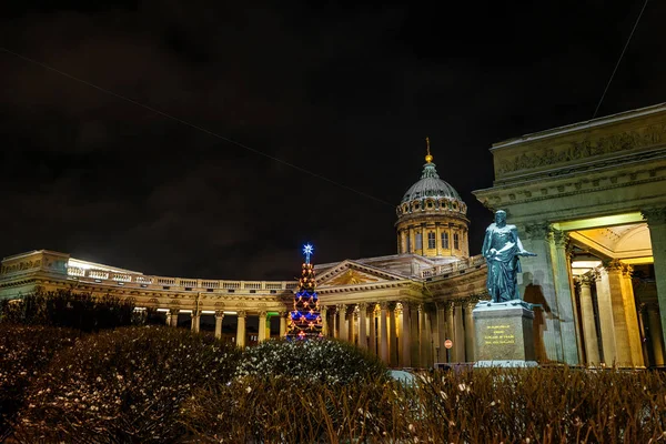 Cattedrale Kazan San Pietroburgo Con Albero Natale Dicembre 2018 — Foto Stock