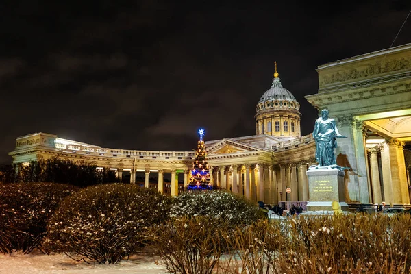 Cattedrale Kazan San Pietroburgo Con Albero Natale Dicembre 2018 — Foto Stock