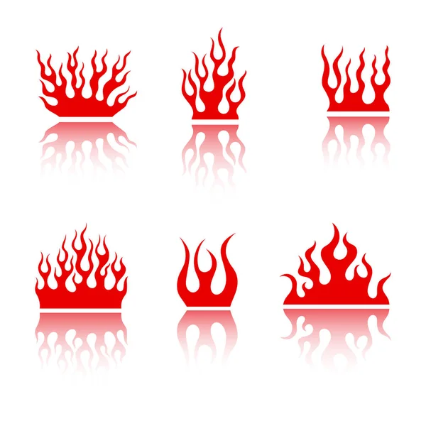 燃えるレトロ スタイル火災炎セット 白い背景で隔離赤いヴィンテージ炎で可燃性エンブレム テンプレートのコレクションです 部族の入れ墨または危険デカール サインを書き込むためのベクトル図 — ストックベクタ