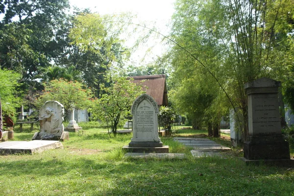 Cimetière Taman Prasasasti Jakarta Indonésie Statue Dans Cimetière — Photo