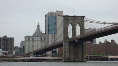 New York 'taki Brooklyn Köprüsü