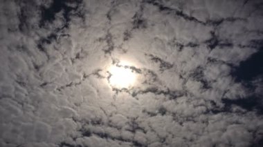 gökyüzü bulutlar zaman atlamalı 4k