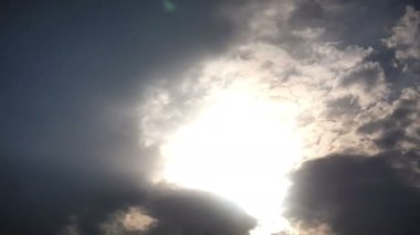 Altın panorama günbatımı zaman atlamalı 4k