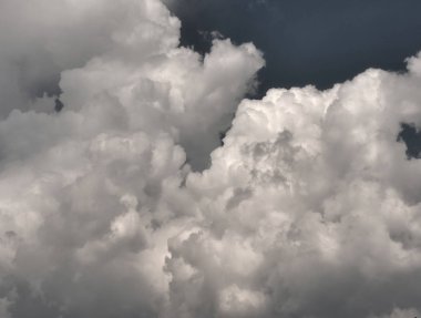 büyük bulutlar yatay yakınlaştırma 