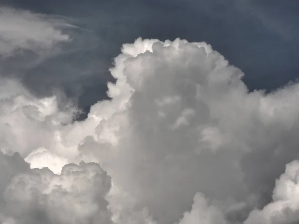 Gros Nuages Zoom Paysage — Photo