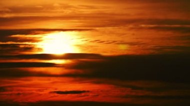 Altın günbatımı zaman atlamalı 4k