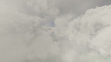 kara bulutlar 4k üzerinde uçmak