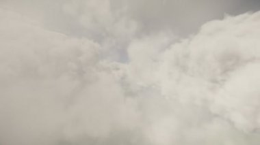 kara bulutlar 4k üzerinde uçmak