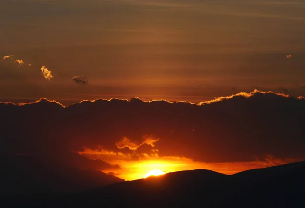 Bela Paisagem Céu Pôr Sol Dourado — Fotografia de Stock