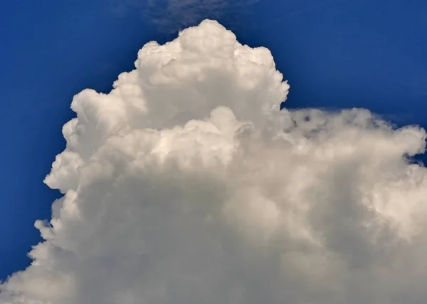 Zoom Awan Besar Lanskap Langit — Stok Foto