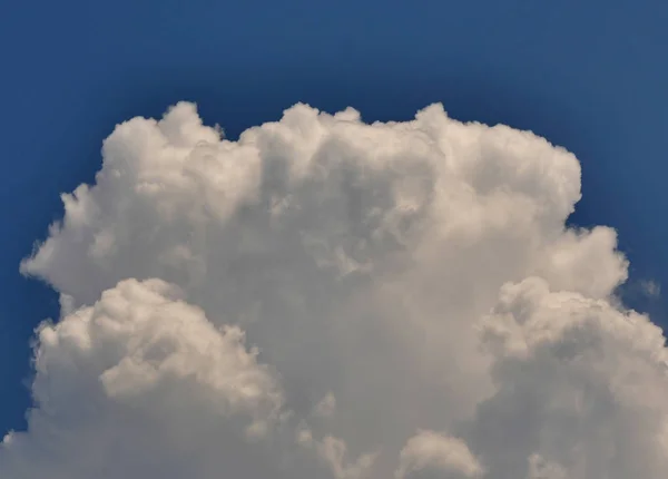 Zoom Awan Besar Lanskap Langit — Stok Foto