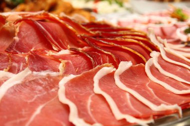 Yemek servisi masasında, makroyu kapat.