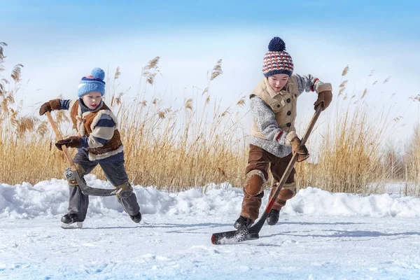 Boys Play Hockey Frozen Lake Winter Sunny Day — Stock Photo, Image