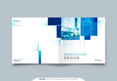 Mavi Kare Broşür Kapağı Şablon Düzeni Tasarımı. Kurumsal İş Yatay Broşür, Yıllık Rapor, Katalog, Dergi, Flyer Mockup. Kare Şekilli Yaratıcı Modern Parlak Broşür Konsepti.