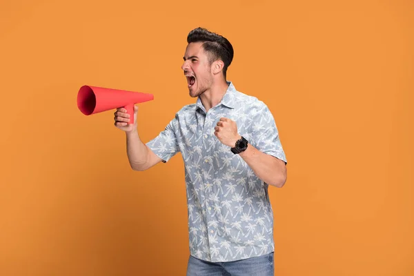 Homem Bonito Jovem Com Megafone Isolado Estúdio Laranja Conceitos Expressão — Fotografia de Stock