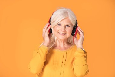 müzik kadın kıdemli