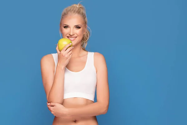 Mulher Com Corpo Bonito Forma Segurando Fruta Maçã Verde Conceito — Fotografia de Stock