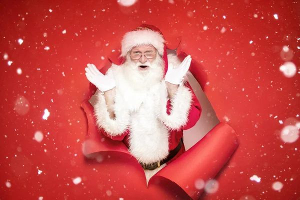 Santa claus camera kijken. — Stockfoto