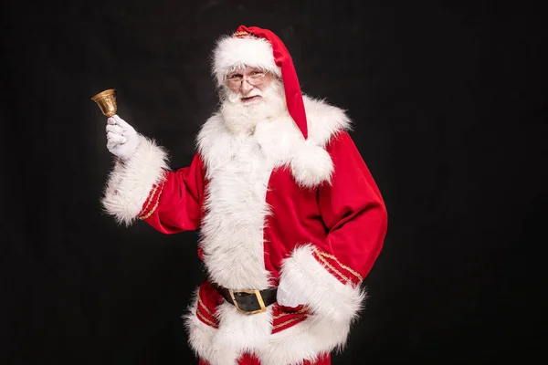 Retrato de Papá Noel real con barba blanca . —  Fotos de Stock