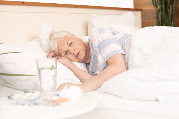 Seasonal Flu Sick Senior Woman Fever Bed Home — Stock Photo, Image