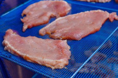 Pork sosu ve şeker için güneş ışığı, Tayland'ın popüler gıda (Moo baba Deaw ile).