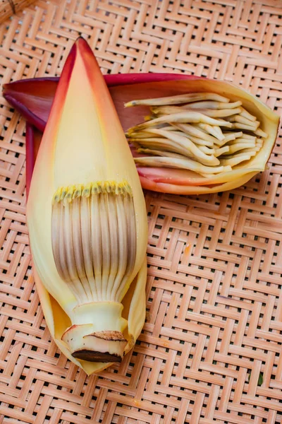 Banaan Bloesem Bamboe Dienblad Thailand — Stockfoto