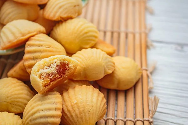 Ananász sütemények vagy ananász torta egy édes hagyományos Taiwane — Stock Fotó