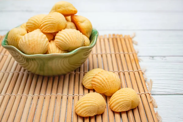 Ananaskuchen oder Ananaskuchen ist eine süße traditionelle taiwane — Stockfoto