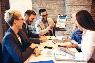 iş adamları toplantısı