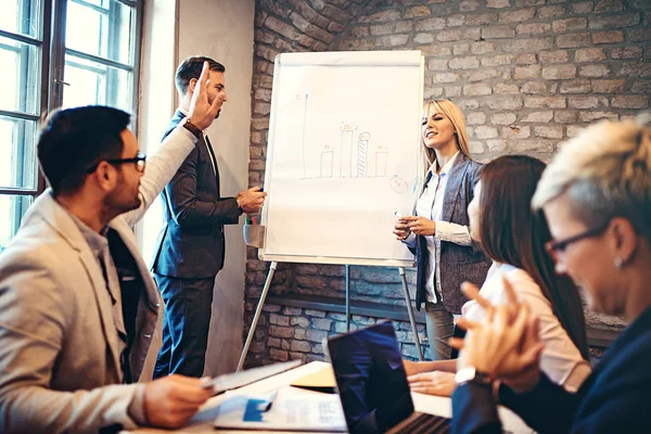 Gente de negocios teniendo reunión — Foto de Stock