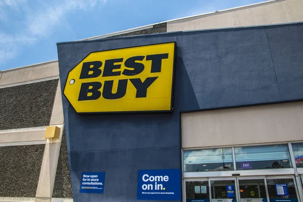 Duluth Usa Vista Del Logo Best Buy Junto Entrada Tienda — Foto de Stock