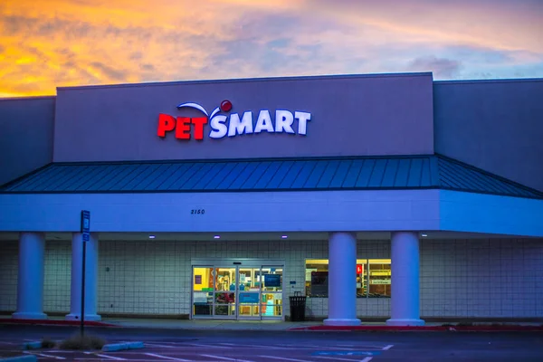 Stone Mountain Usa Petsmart Gebäude Und Schild — Stockfoto