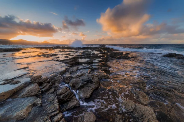 Meereslandschaft Der Felsen Von Puertillo Bei Sonnenuntergang Arucas Gran Canaria — Stockfoto