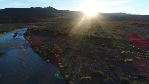 Cena Drones Aéreos Rio Barrancas Pôr Sol Hora Ouro River — Vídeo de Stock