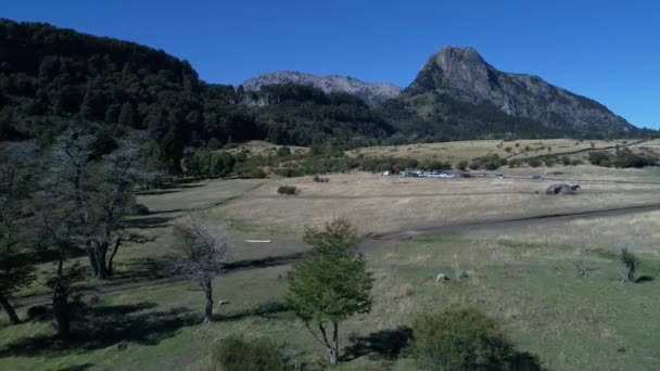 Drohnen Szene Der Berge Piedra Mala Paimun See Neuquen Patagonien — Stockvideo