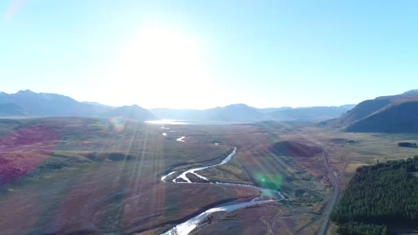 Cena Drones Aéreos Estepe Rio Nahueve Neuquen Patagônia Argentina Cordilheiras — Vídeo de Stock