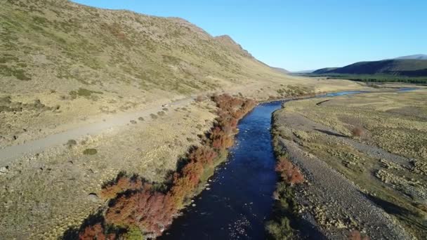 Scène Aérienne Drone Steppe Automne Automne Rivière Nahueve Neuquen Nord — Video