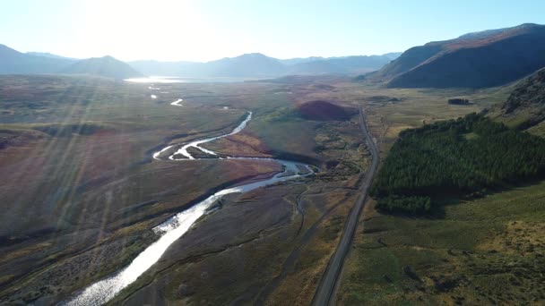 Escena Aérea Drones Estepa Río Nahueve Neuquén Patagonia Argentina Cordilleras — Vídeo de stock