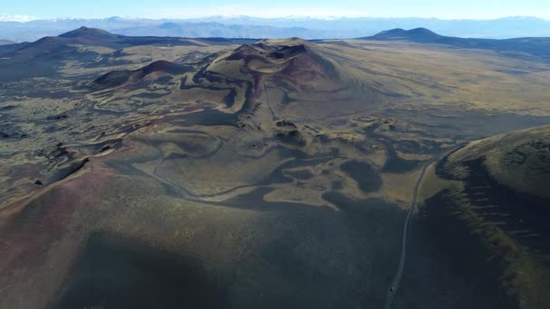 Luchtfoto Drone Scène Van Payunia National Park Malargue Mendoza Argentinië — Stockvideo