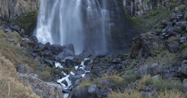 Cascada Fragua Manzano Amargo Neuquén Patagonia Argentina Lente Bengalas Atardecer — Vídeo de stock