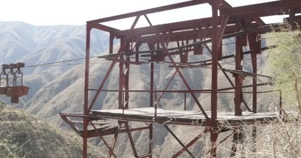 Alte Seilbahn Chilecito Mejicana Mine Detail Der Hängenden Waggons Seil — Stockvideo