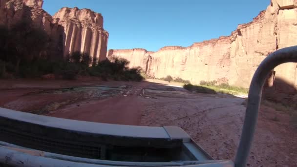 Traveling Safari Truck Talampaya Red Canyon National Park Red Tall — Stock Video