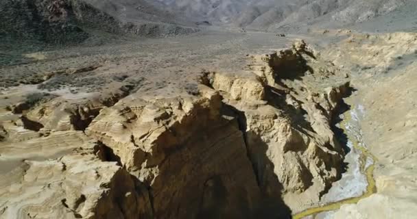 Escena Aérea Del Dron Ocre Canyon Las Montañas Famatina Río — Vídeos de Stock