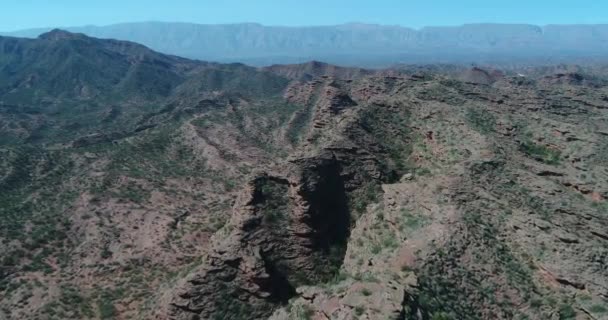 Sène Aérien Drone Falaises Grès Rouge Voler Dessus Des Ravins — Video