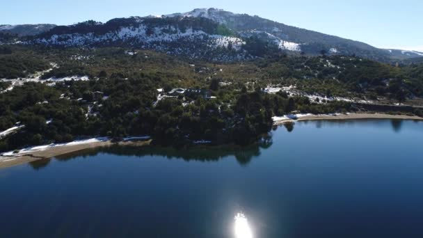 Εναέριο Κηφήνα Σκηνή Της Alumine Λίμνης Αργεντινή Moquehue Neuquen Παταγονία — Αρχείο Βίντεο