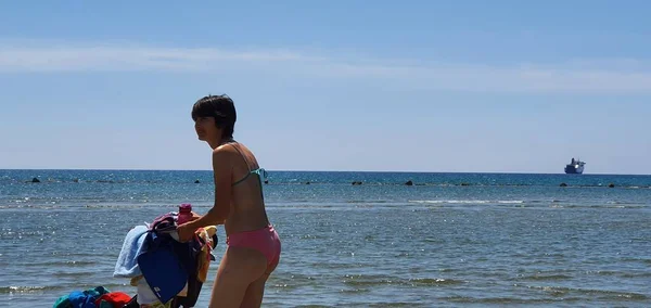 Larnaka 'daki ünlü Oroklini Sahili