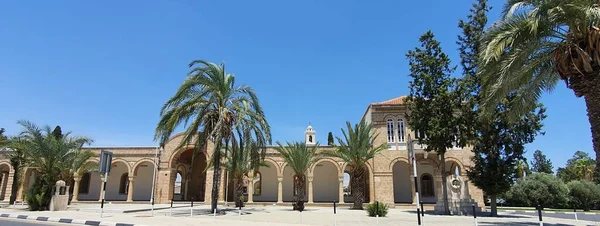 Kıbrıs Rum Kesimi 'ndeki Aziz George Manastırı