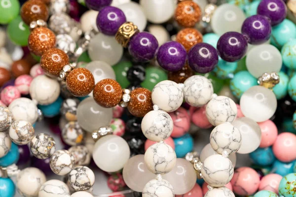 Différentes Perles Colorées Macro Shot Concentration Sélective — Photo