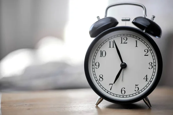 Vintage Black Alarm Clock Bedroom Morning Time Background Concept Copy — Stock Photo, Image