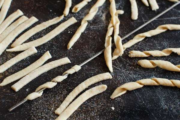 Making Whole Wheat Flour Pasta Fusilli Ferro Close — Stock Photo, Image